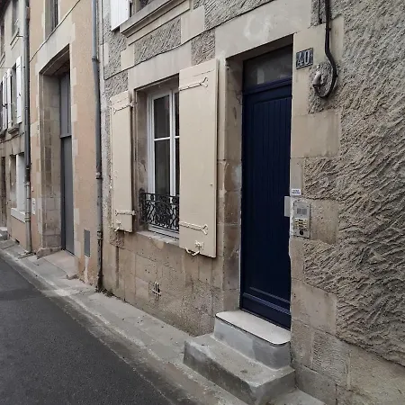 Studio Des Carmes Centre Ville * Πουατιέ